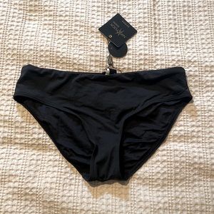 Nip Tuck Niptuck black full bikini bottom. NWT